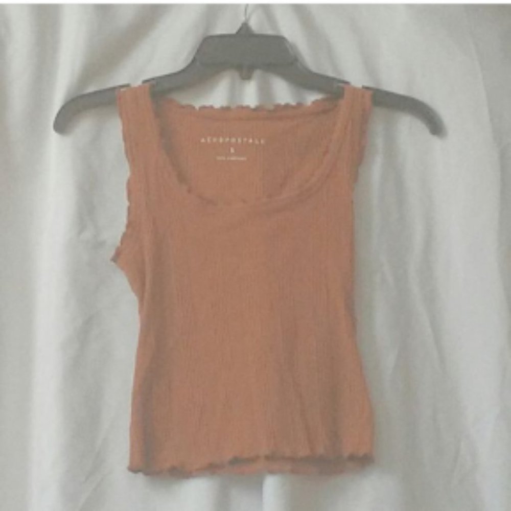 ruffled crop top